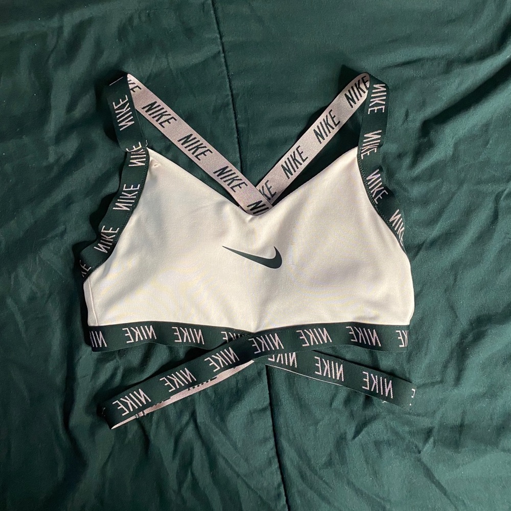 Nike Crossover Back sports bra